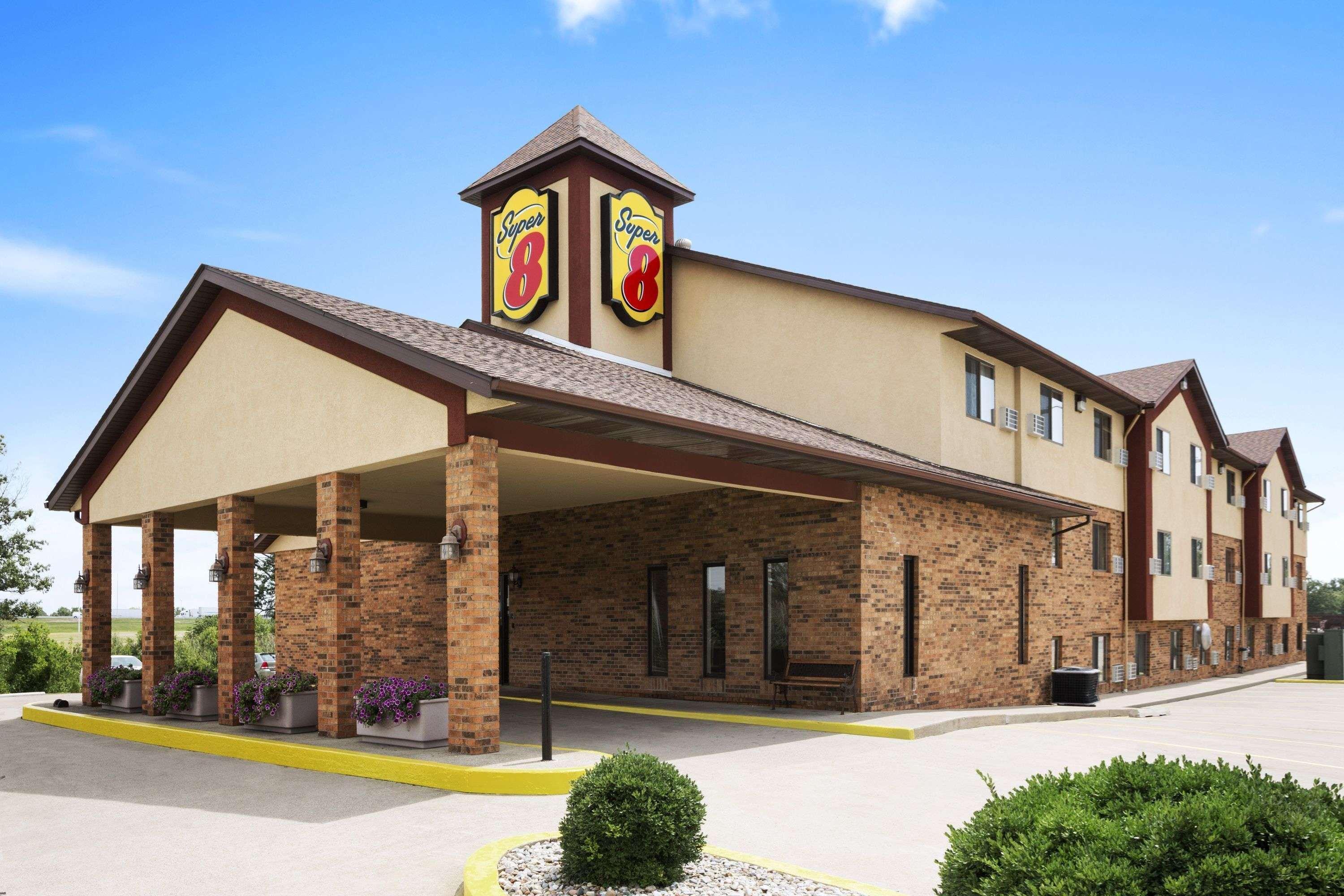 Super 8 By Wyndham Marion Motel Exterior foto